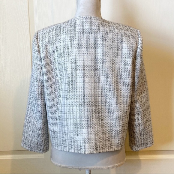 Calvin Klein Open Front Collarless Cropped Blazer Cream/Black Size 10 - Picture 5 of 10